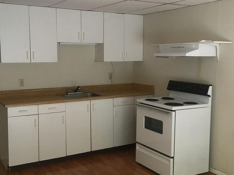 2nd image of 10707 Lora Ln #C