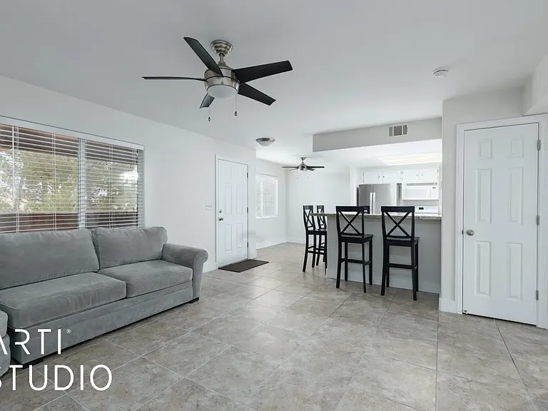 520 Turtleback Rd #B — Photo 9