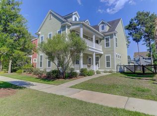 1842 Carolina Bay Dr, Charleston, SC 29414