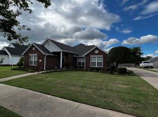 6454 Apple Shed Ave, Springdale, AR 72762