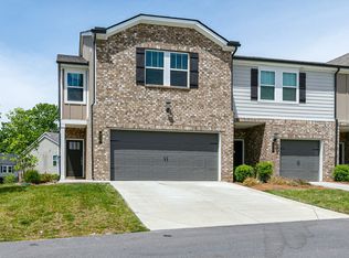 930 Oak Ridge Ln, Columbia, TN 38401