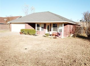 110 N 43rd St, Van Buren, AR 72956