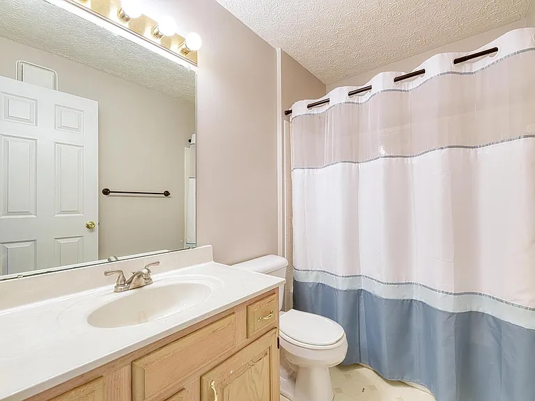 2323 Vicente Ct #309 — Photo 21