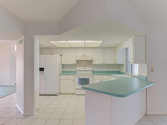 5th image of 4868 Jacaranda Heights Dr