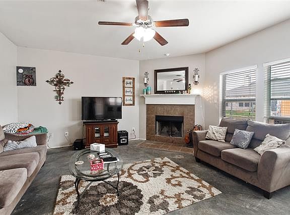 4th image of 709 Jennie Marie Cir