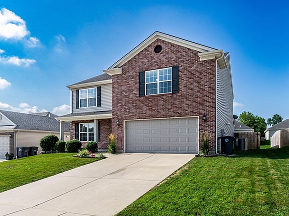 2nd image of 823 Groveview Ct