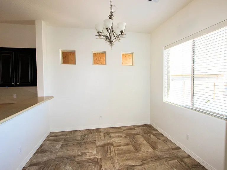 4078 N Wynnwood Dr — Photo 8