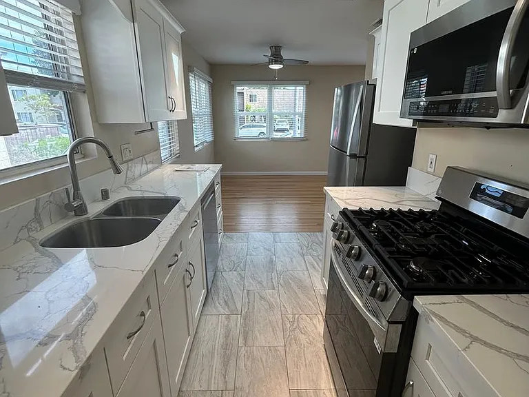 1130 Thomas Ave — Photo 11