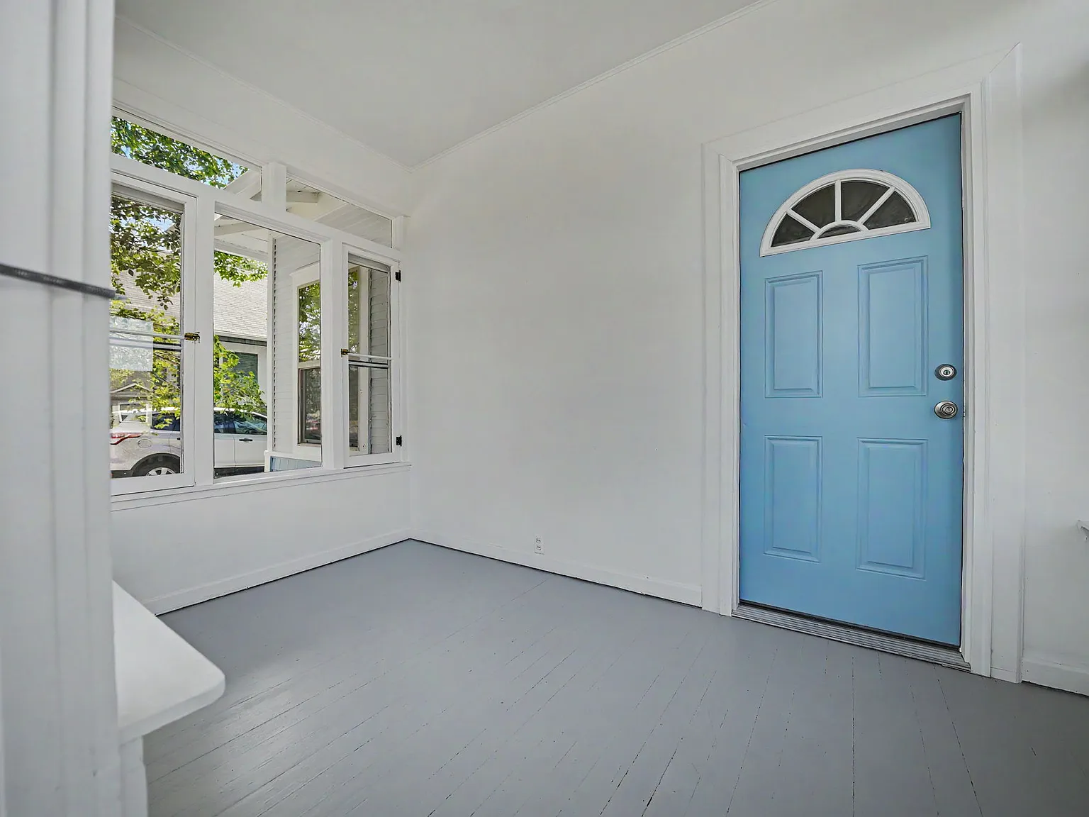 2 bed, 1698 sqft, $1,900 — Photo 2