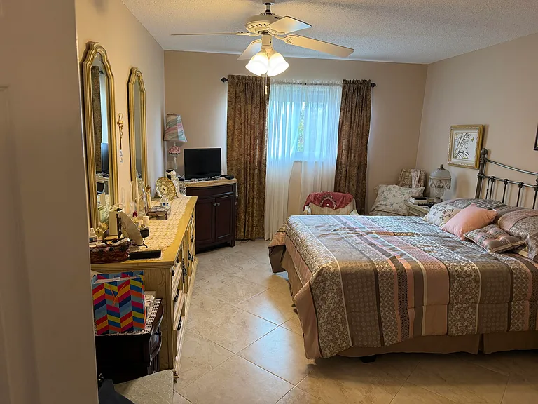 701 Lori Dr #204 — Photo 7