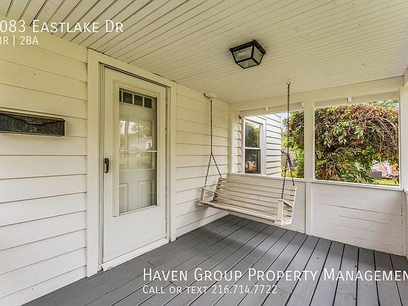 3rd image of 1083 Eastlake Dr