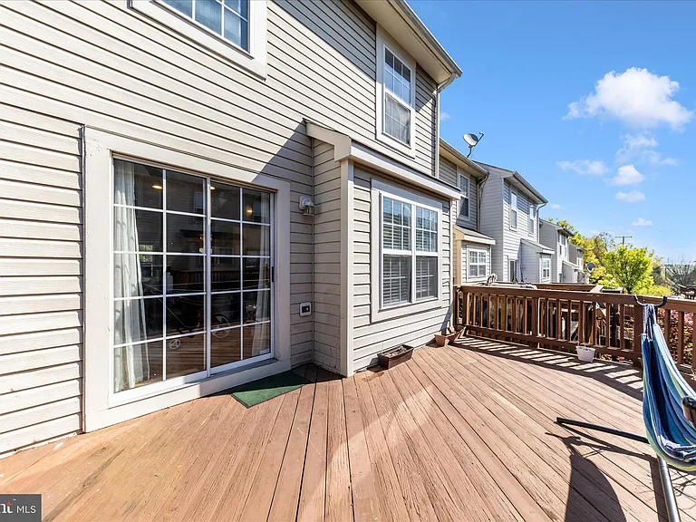 9215 McCarty Rd — Photo 27