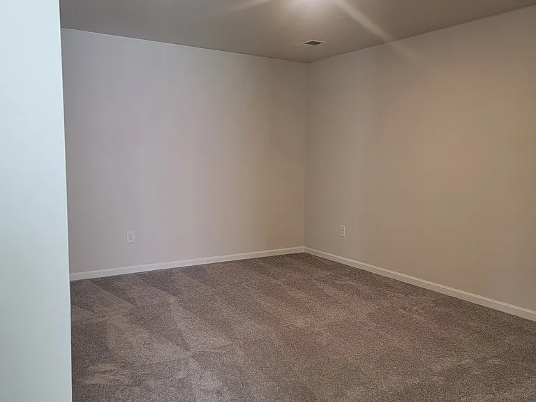62 Fernhill Ln — Photo 23