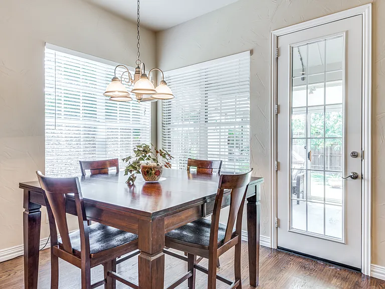 636 King Lionel Ln — Photo 14