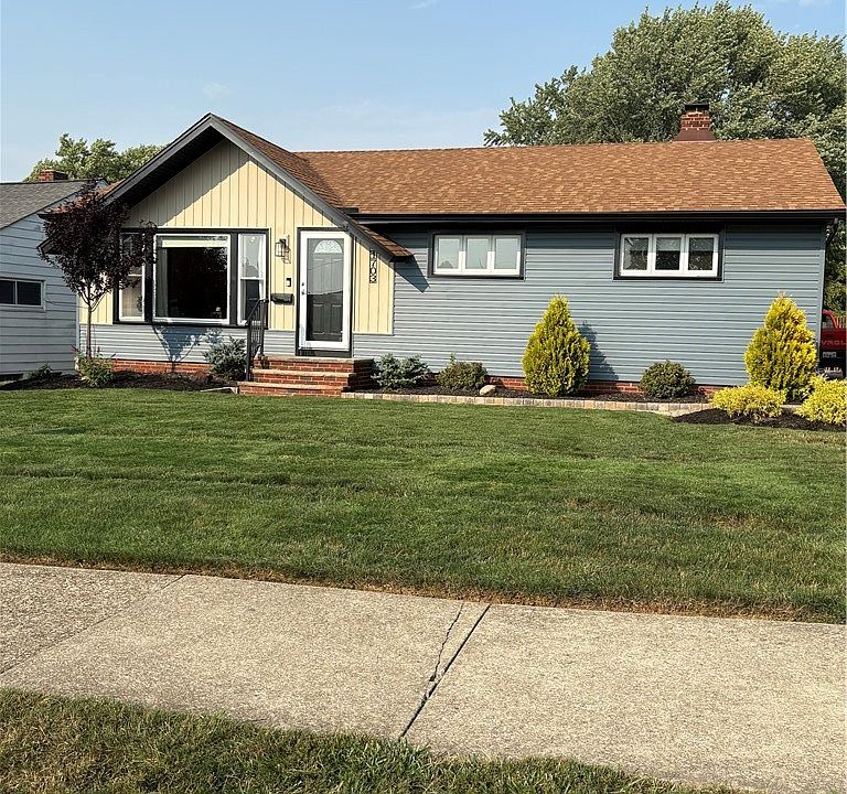 1st image of 1703 Chelmsford Rd