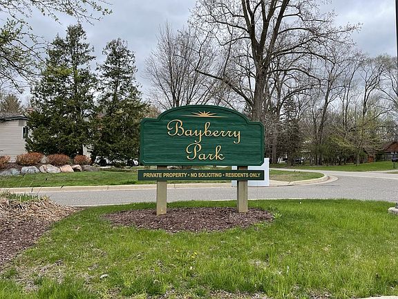 2nd image of 28641 Bayberry Park Dr