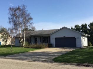 2977 Hickory Nut Ln, Kalamazoo, MI 49004