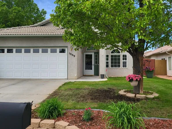 1009 Maplecrest Dr, Pueblo, CO 81005