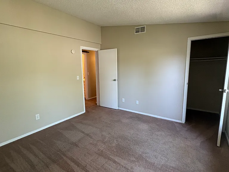 1546 S Ouray Cir #B — Photo 27