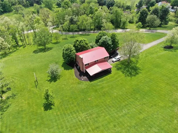 16 Linn Farm Rd, Canonsburg, PA 15317
