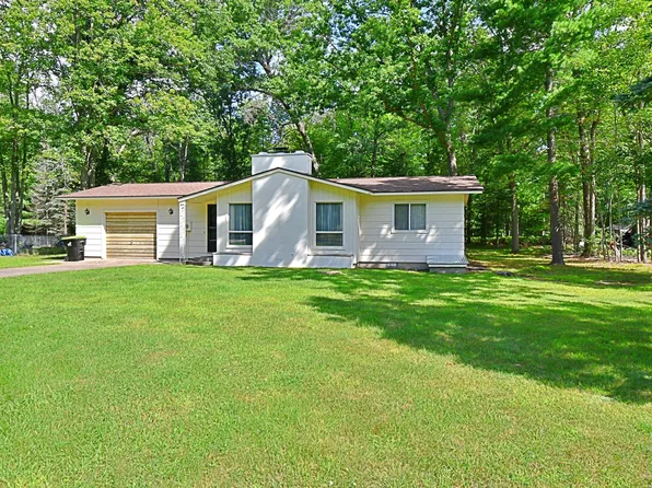 1064 Leeward Ln, Saint Helen, MI 48656