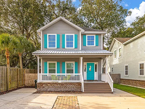 115 Maple St Photo 1
