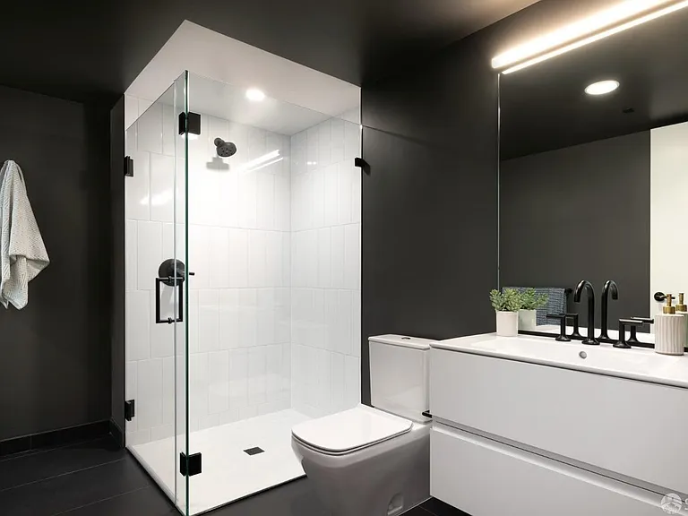 960 Market St #704 — Photo 3