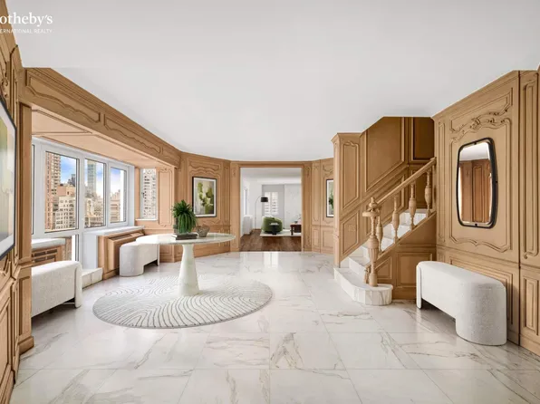 140 East 72nd Street image 1 of 12