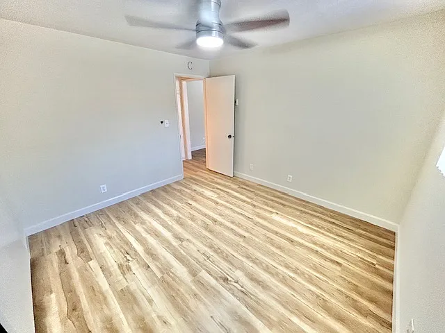 4430 North Ave #5 — Photo 13