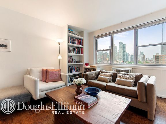 2nd image of 333 E 79th St APT 11R