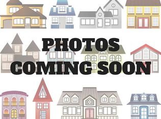 15 Ellsworth Rd, West Hartford, CT 06107