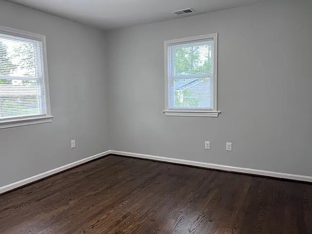 307 High St — Photo 12