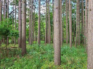 Covered Bridge Road, Waupaca, WI 54981
