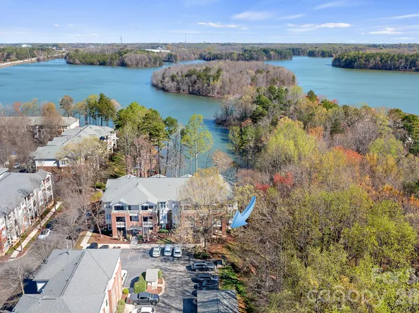 714 Northeast Dr Unit 52, Davidson, NC 28036