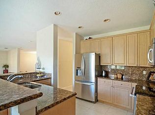 1626 Winterberry Ln, Weston, FL 33327