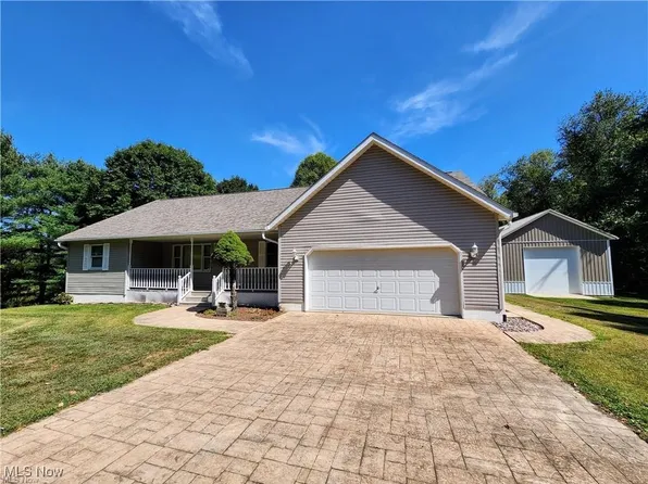 8602 Goddard Craft Ln, Cambridge, OH 43725