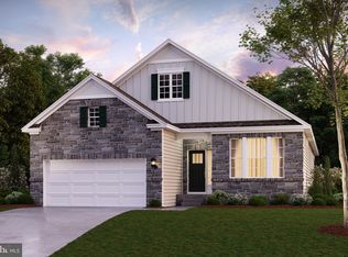 100 Grasmere St, Stephens City, VA 22655