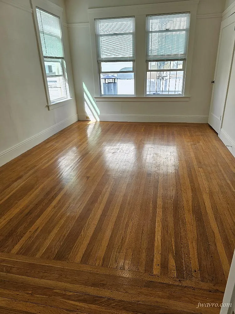 Beautiful apt above Delfina Restaurant in the Mission! — Photo 4