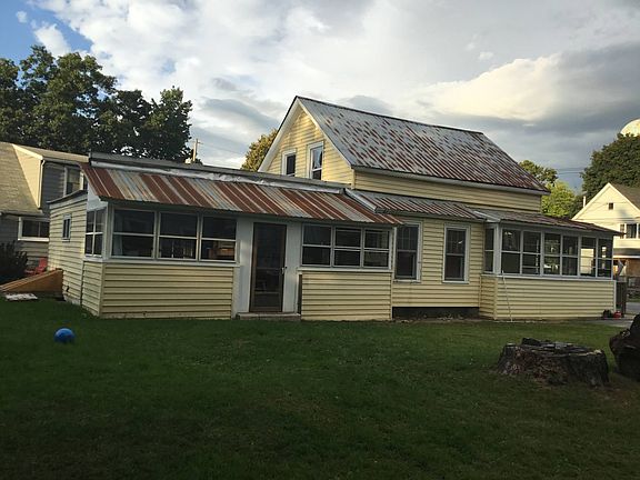 2nd image of 35 Burgoyne Ave