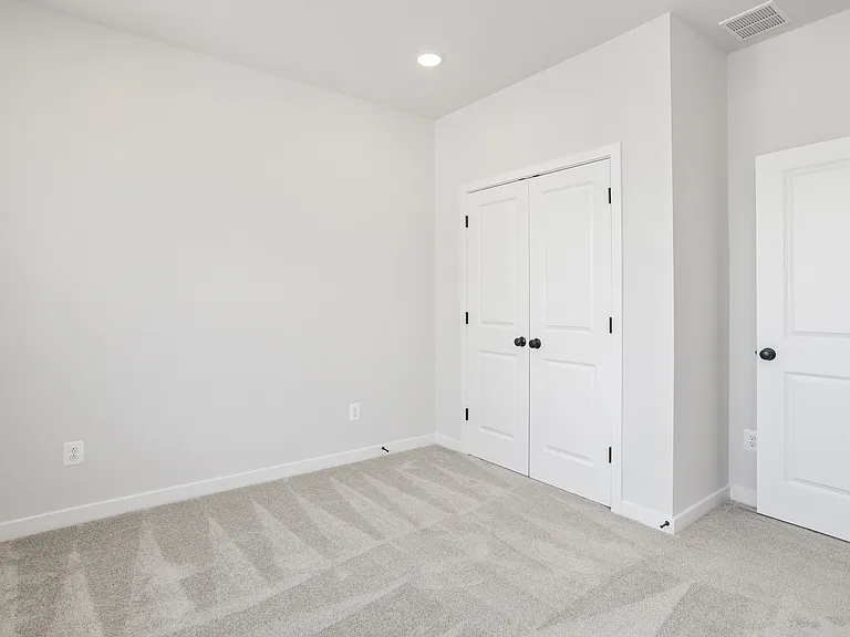 133 Warburton St — Photo 31