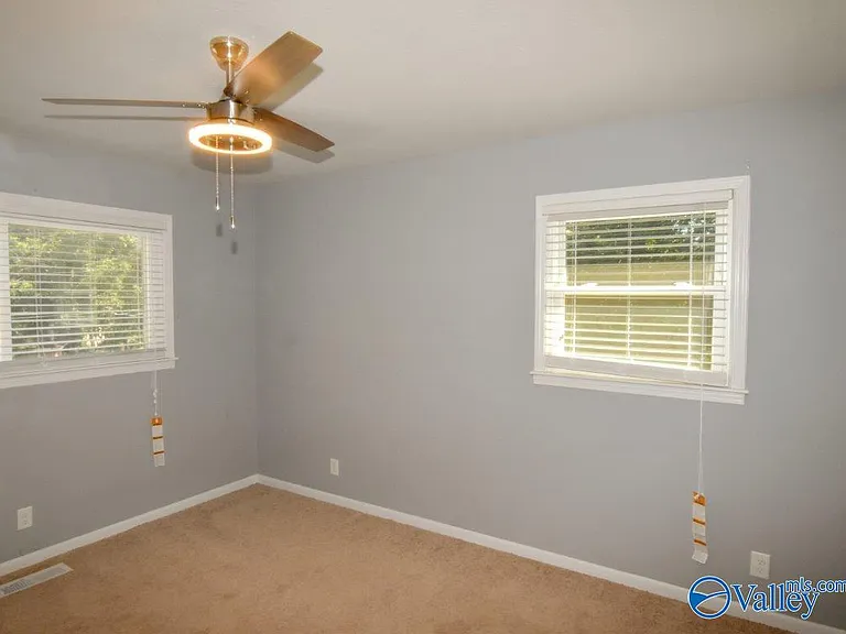 4624 Daugette Dr NW — Photo 15