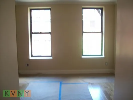 Rented by KVNY Soho | media 46