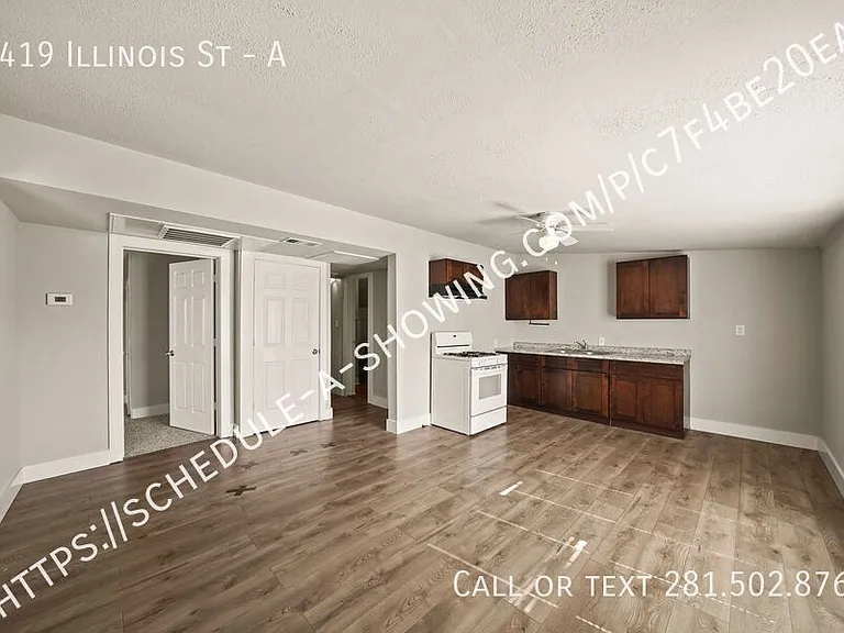 3419 Illinois St #A — Photo 3