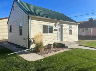 611 E Raymond St, Glendive, MT 59330