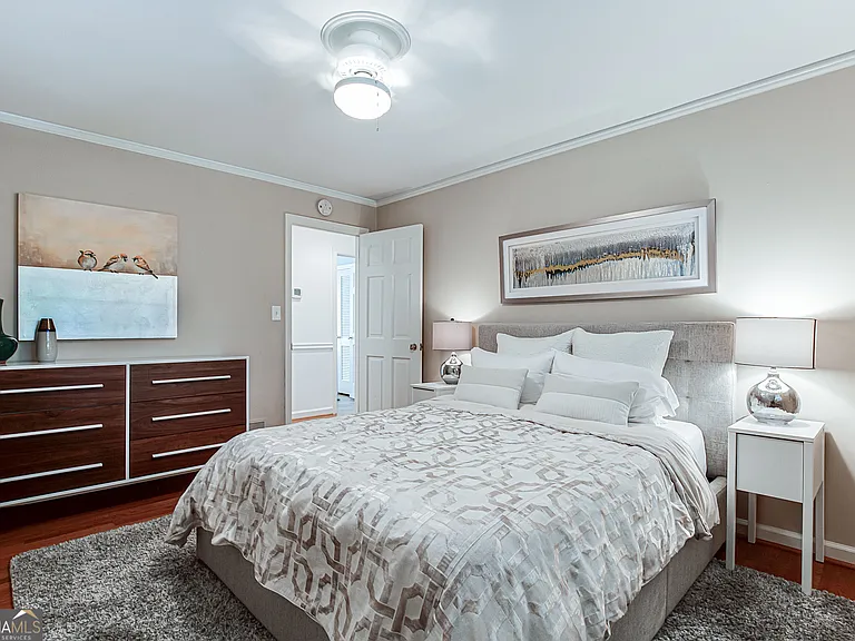 485 Riverside Pkwy — Photo 42
