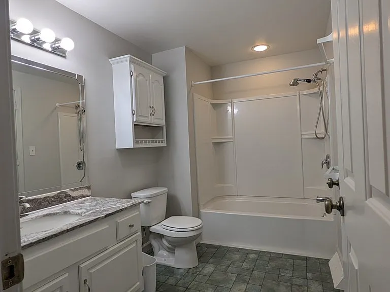 6 Mansion Woods Dr #A — Photo 20