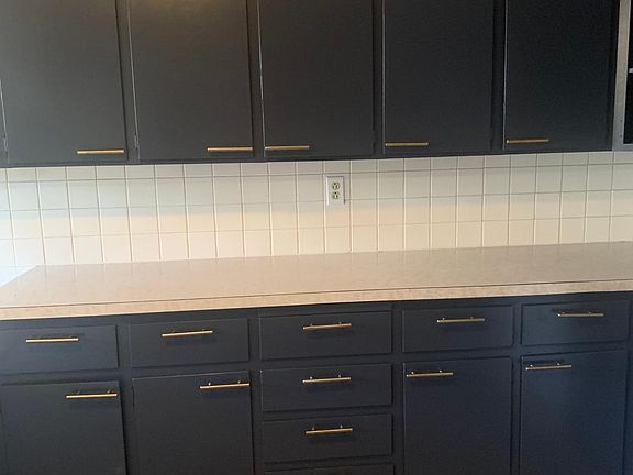 5th image of 1920 Gregory Dr #1