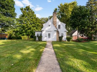 1436 Gilbert Ave, Downers Grove, IL 60515