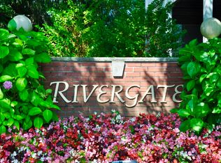 58 Rivergate Way, Long Branch, NJ 07740