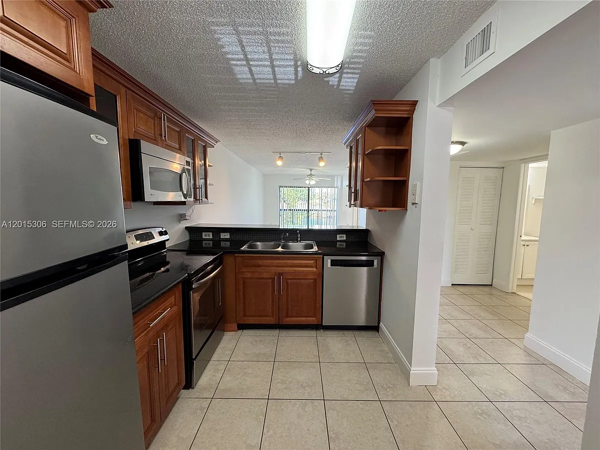 Building Photo - 9893 Nob Hill Ln #9893